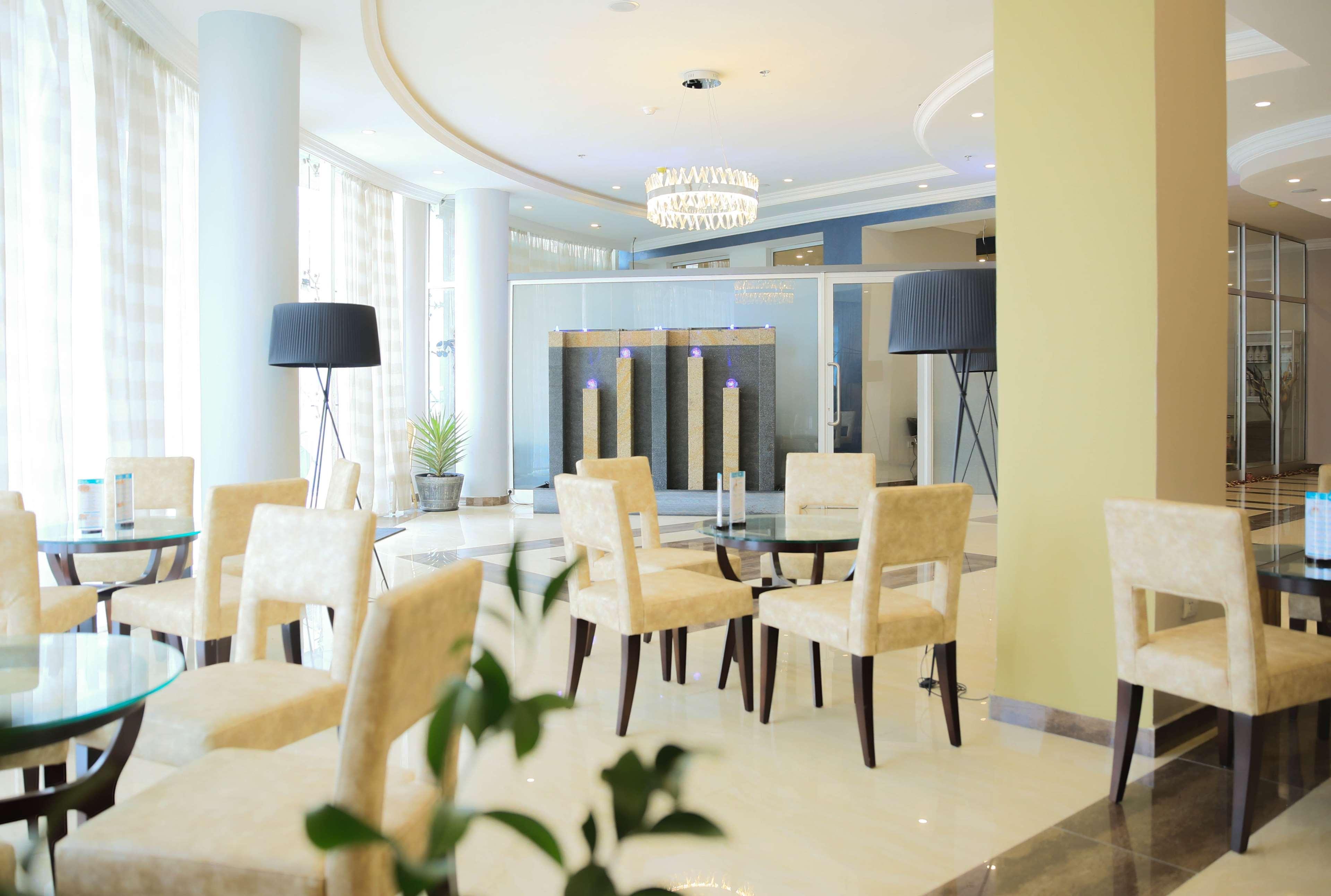 Swiss Inn Nexus Hotel Addis Abeba Buitenkant foto
