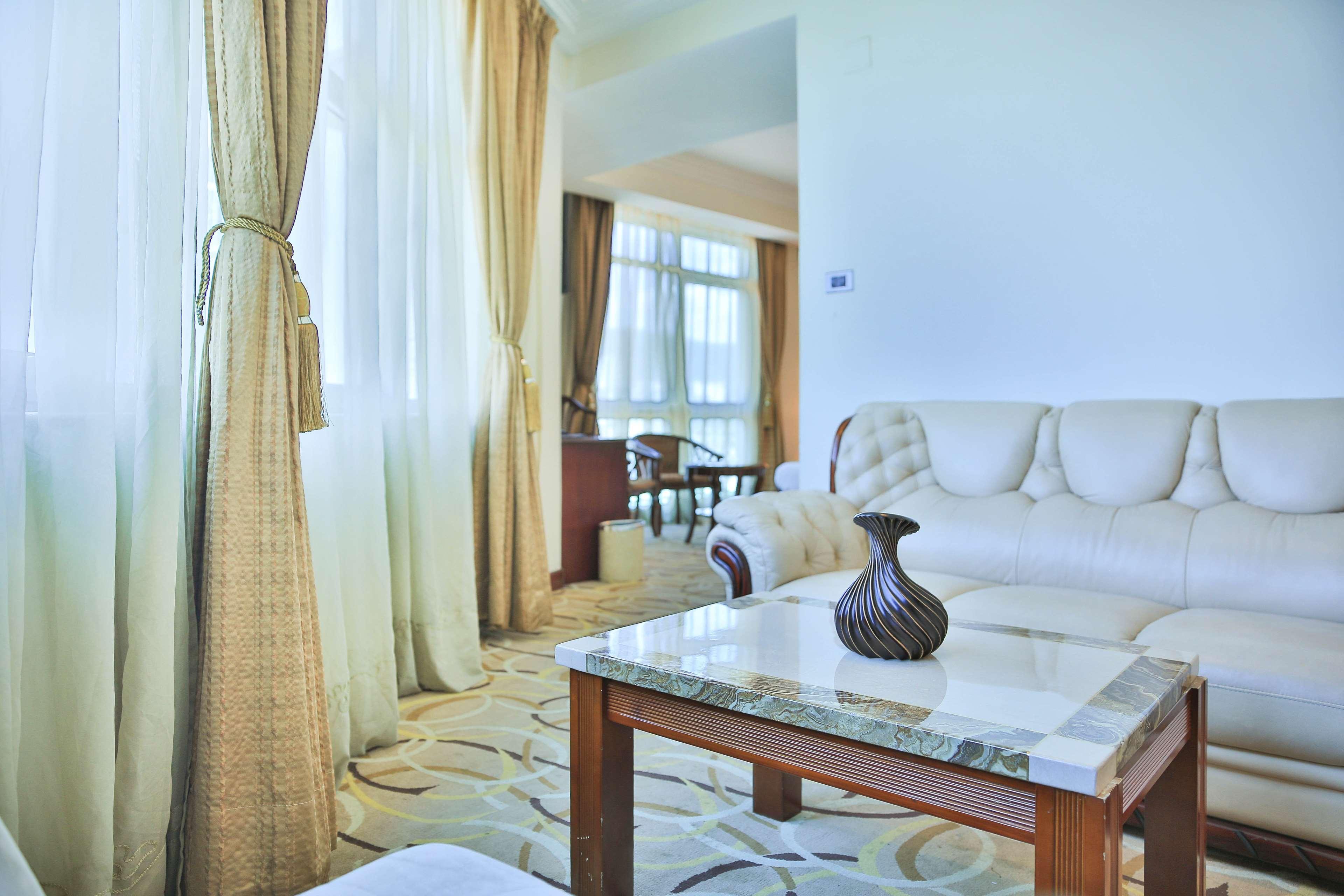 Swiss Inn Nexus Hotel Addis Abeba Buitenkant foto