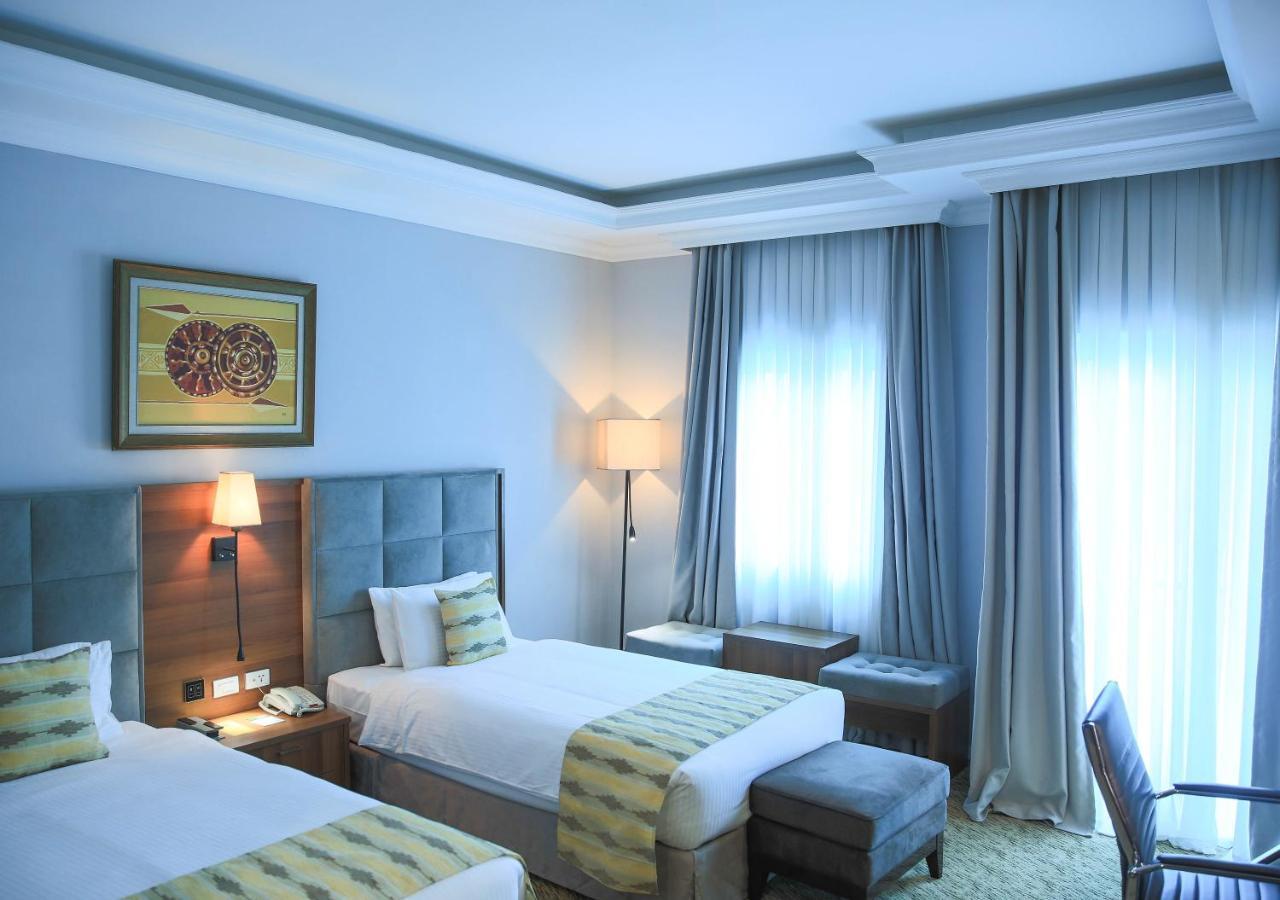 Swiss Inn Nexus Hotel Addis Abeba Buitenkant foto