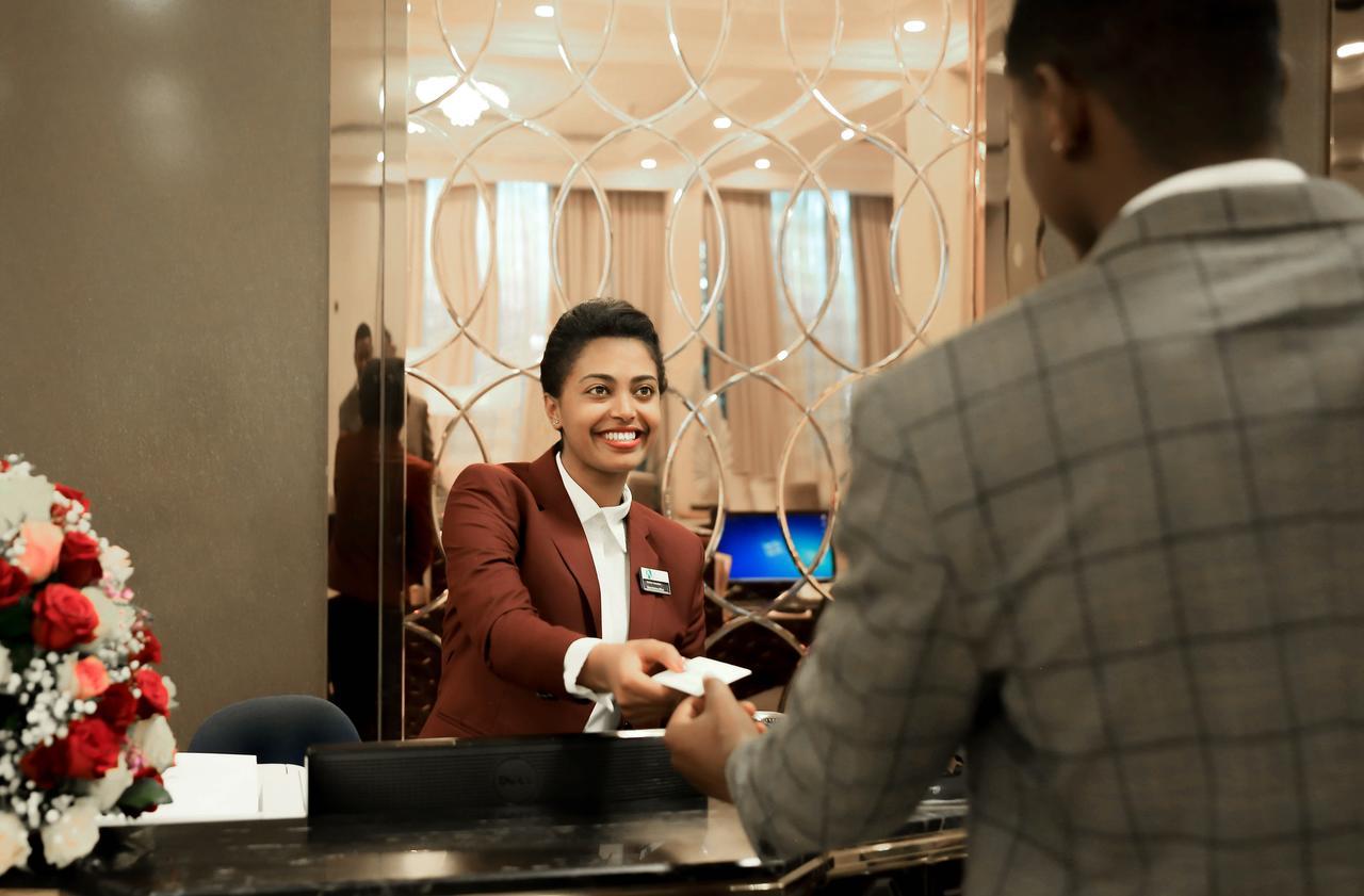 Swiss Inn Nexus Hotel Addis Abeba Buitenkant foto