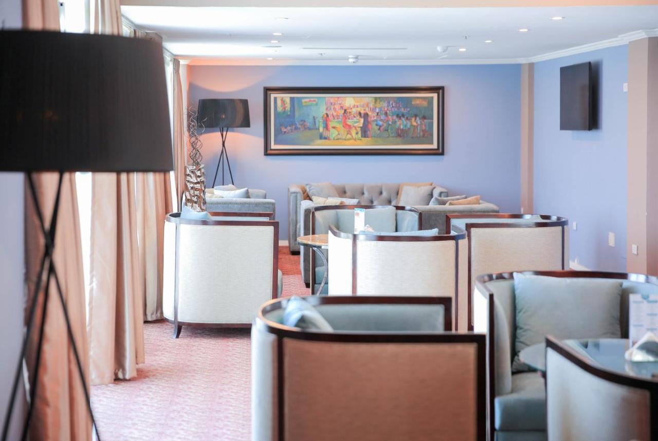 Swiss Inn Nexus Hotel Addis Abeba Buitenkant foto